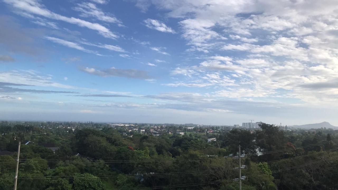 Cool Suites At Wind Residences Tagaytay Staycation- Im Hana 1 Tagaytay City Ngoại thất bức ảnh