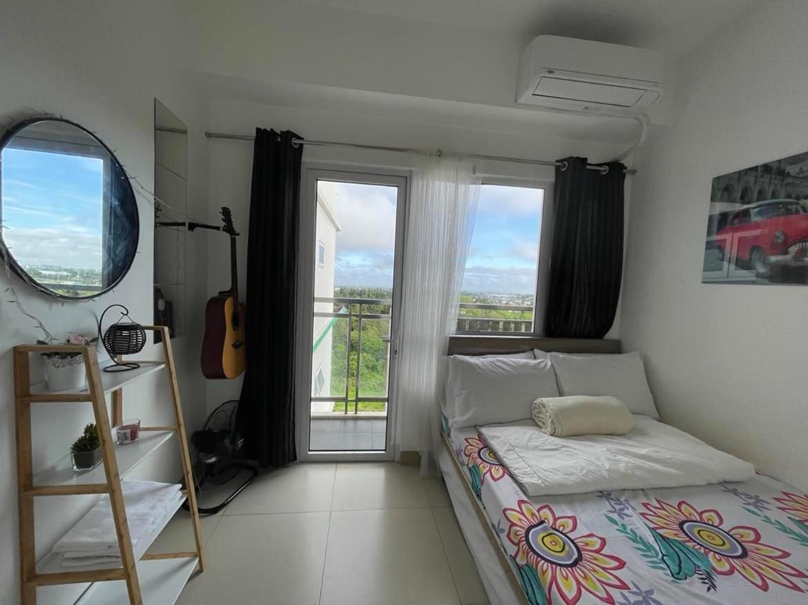 Cool Suites At Wind Residences Tagaytay Staycation- Im Hana 1 Tagaytay City Ngoại thất bức ảnh